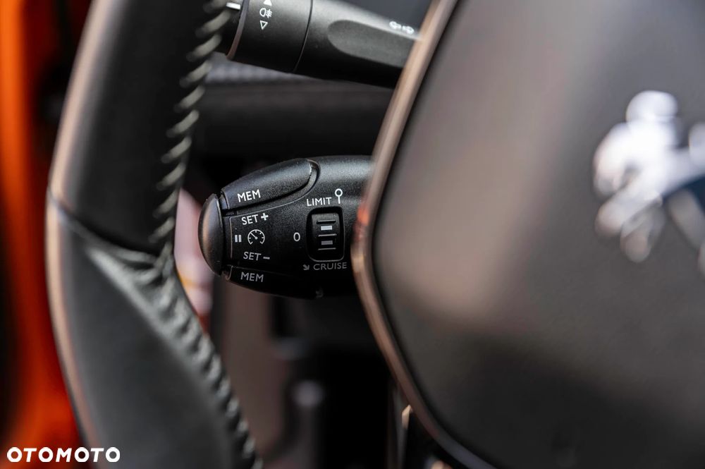 Peugeot 2008 PureTech 100 Active - 33