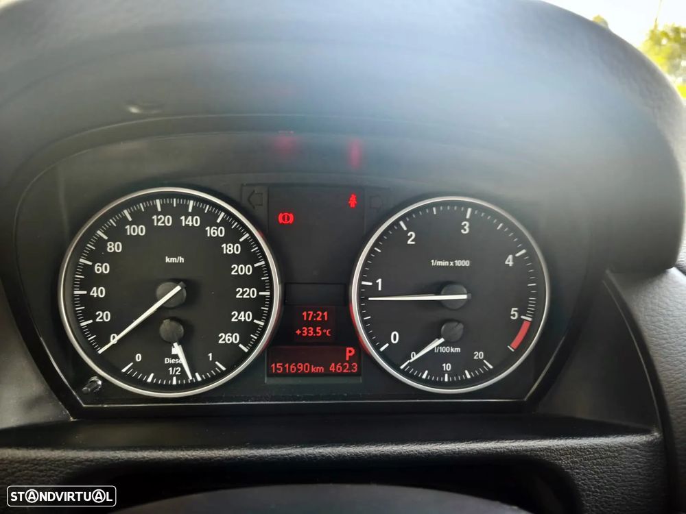BMW X1 20 d xDrive Auto — fotografia 10