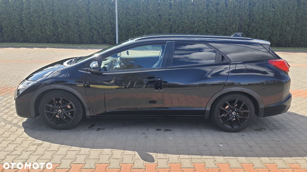 Honda Civic 1.8 Style Edition (Honda Connect+) - 8