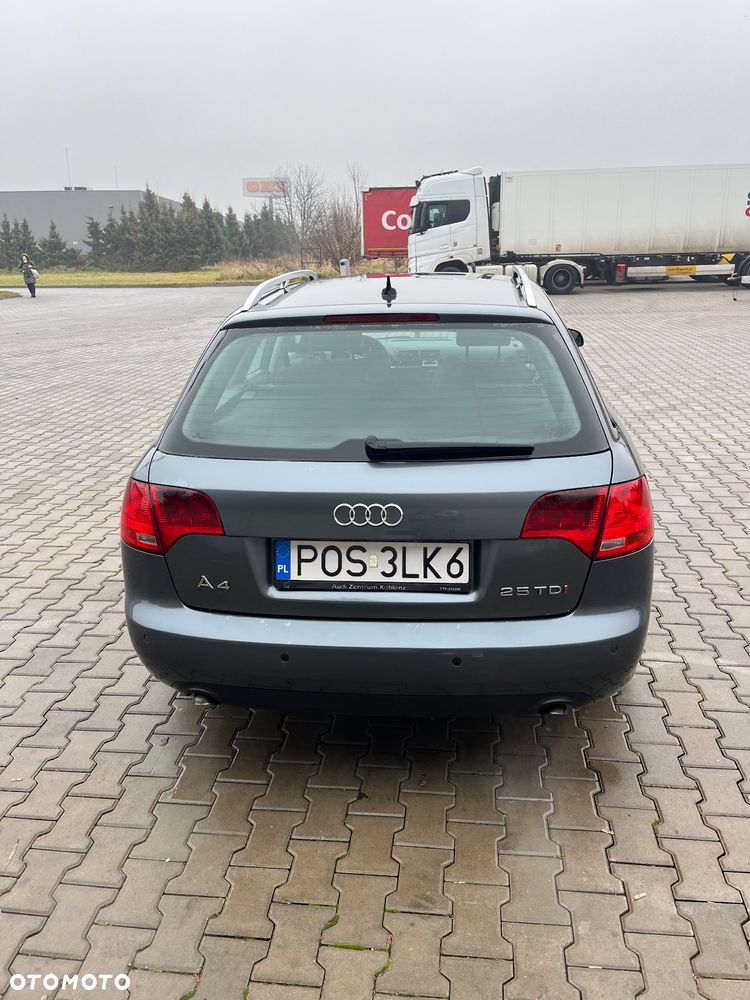 Audi A4 Avant 2.5 TDI Multitronic - 10