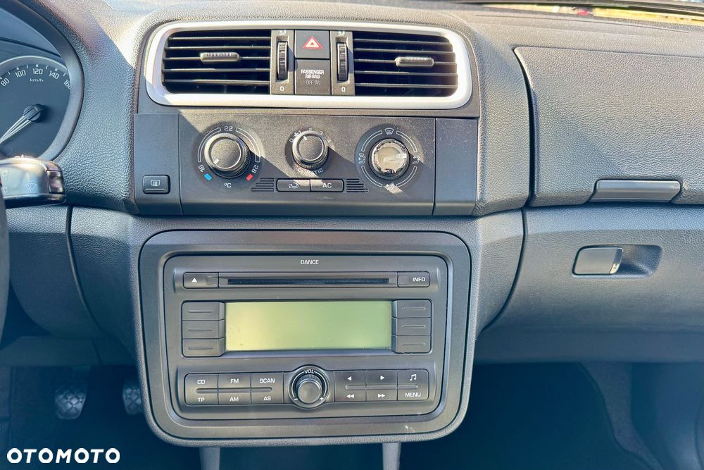 Skoda Fabia 1.2 HTP Cool Colour Edition - 19