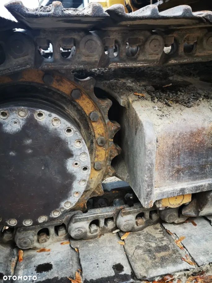 Caterpillar 318C - 10