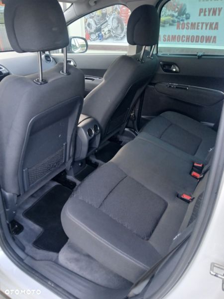 Peugeot 3008 1.6 BlueHDi Active S&S - 11
