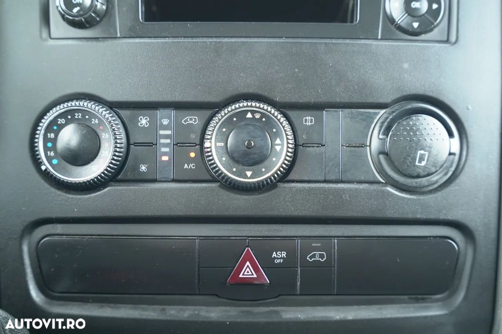 Mercedes-Benz SPRINTER / BASCULATOR / CU OPȚIUNI / 6 LOCURI / DOUĂ / MANUAL / IMPORTAT - 33