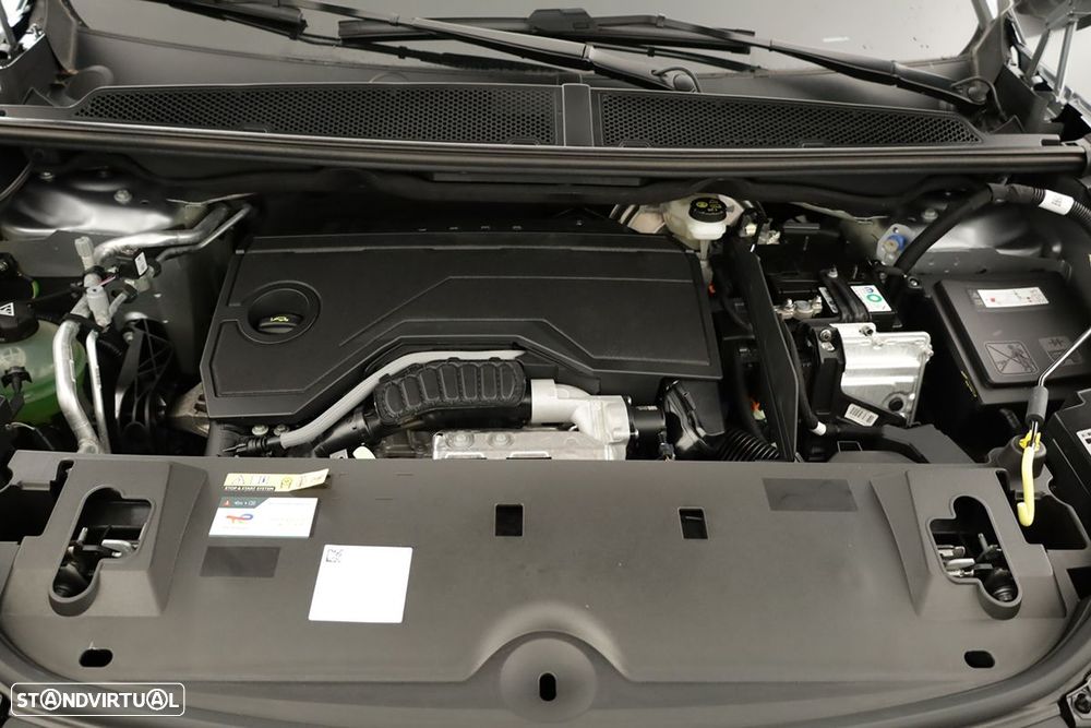 Peugeot 3008 1.2 Hybrid Allure e-DCS6 - 24