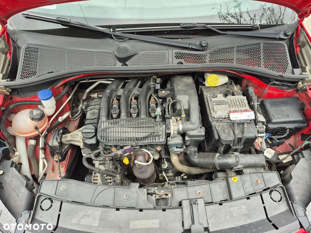 Citroën C4 Cactus 1.2 PureTech Shine S&S ETG - 12