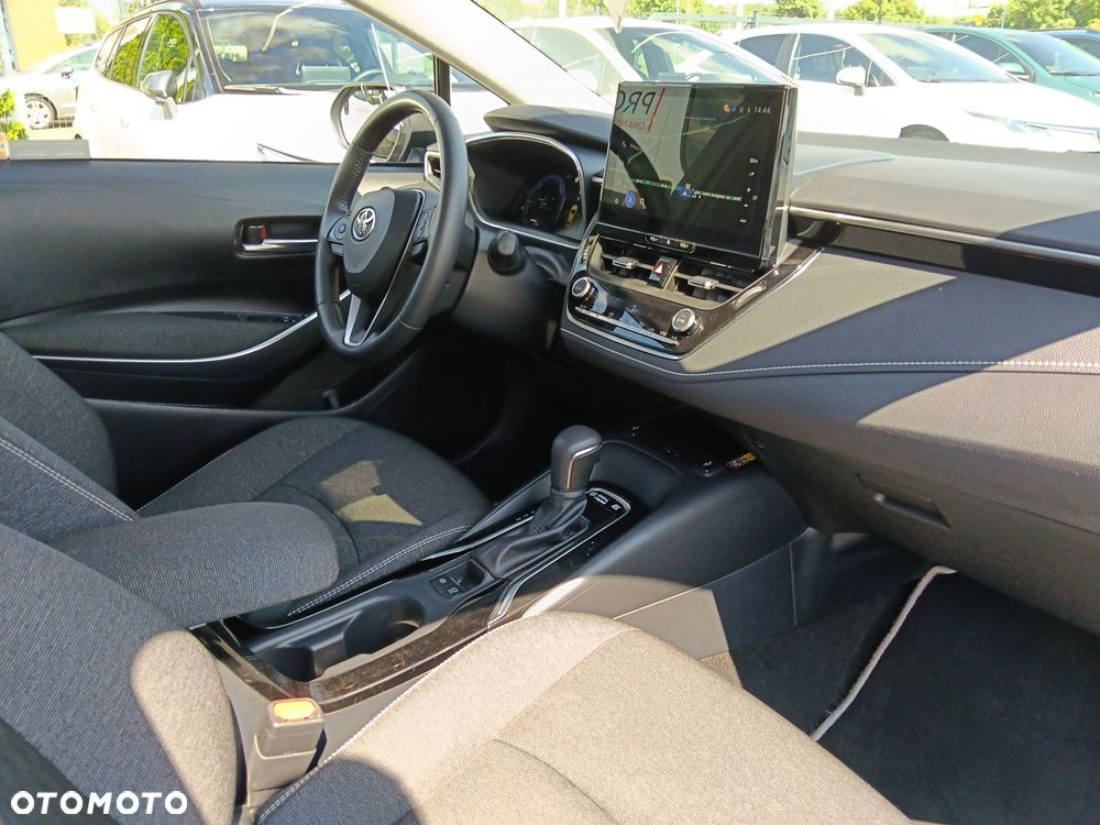 Toyota Corolla 1.8 Hybrid Comfort - 9