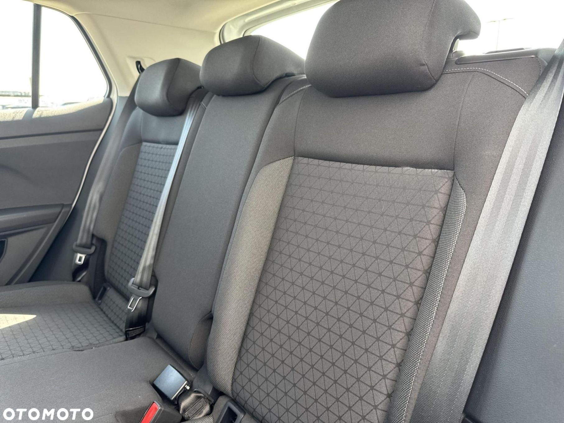 Volkswagen T-Cross 1.0 TSI Life DSG - 17