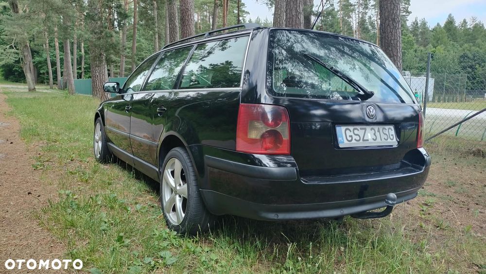 Volkswagen Passat 1.9 TDI 4Mot Comfortline - 2