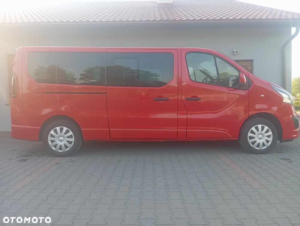 Opel Vivaro L2H1 2,9t Elegance Business - 22