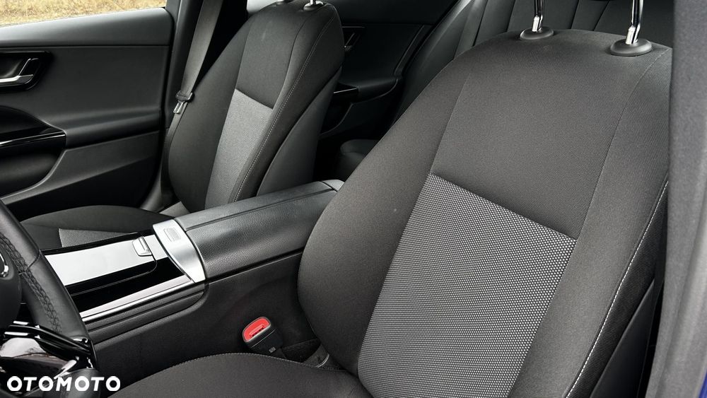 Mercedes-Benz Klasa C - 12