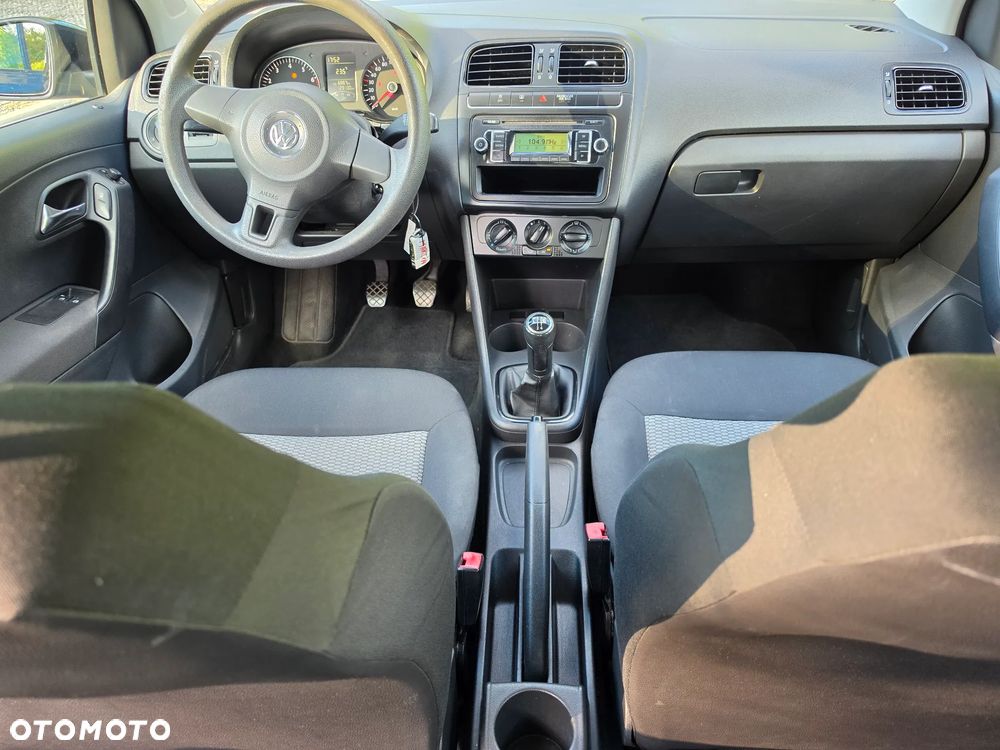 Volkswagen Polo - 5