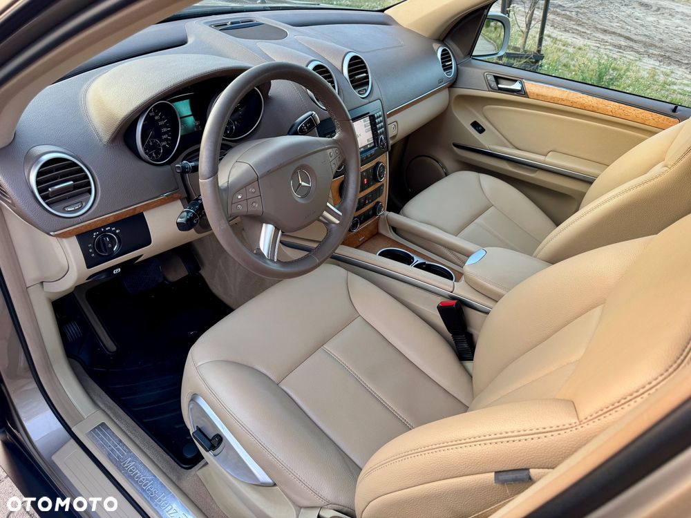 Mercedes-Benz GL 320 CDI - 13