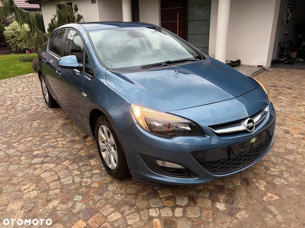 Opel Astra 1.4 T Cosmo S&S EU6 - 12