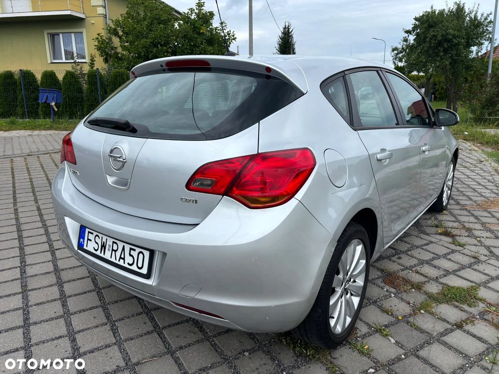 Opel Astra 1.7 CDTI DPF Design Edition - 5