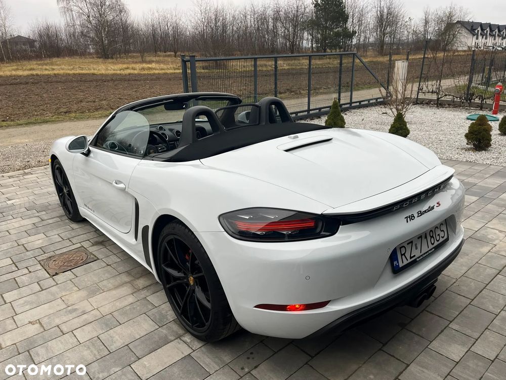 Porsche 718 Boxster S PDK - 21