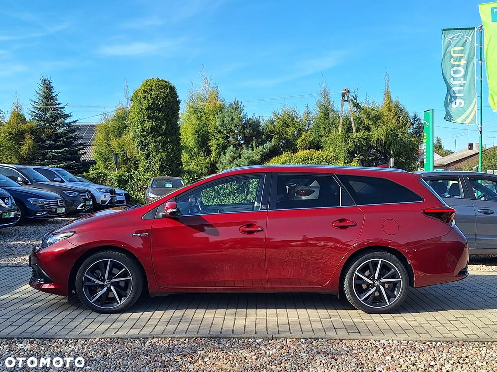 Toyota Auris Hybrid 135 Prestige - 3