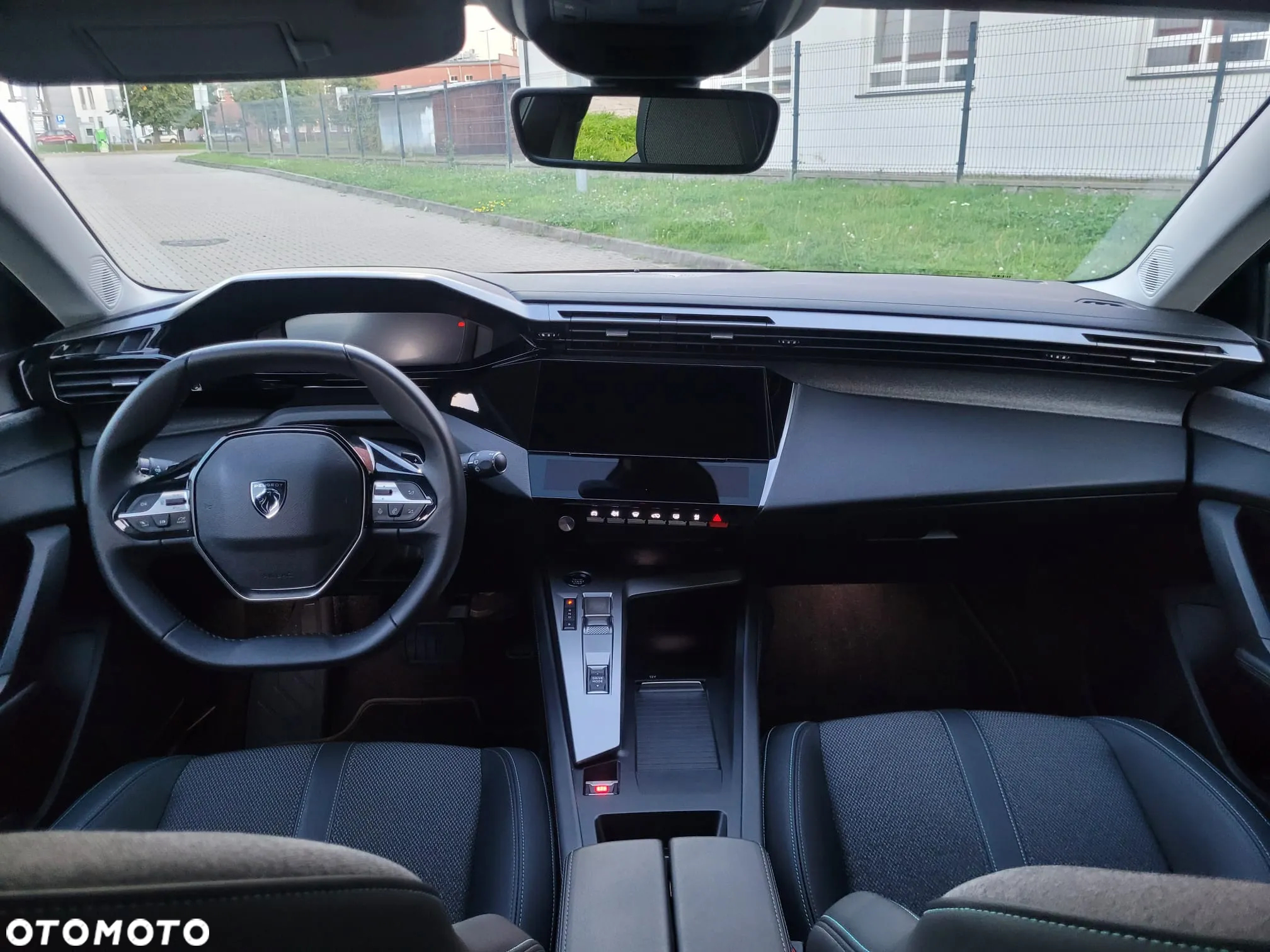 Peugeot 308 SW Plug-In Hybrid 225 e-EAT8 GT - 15