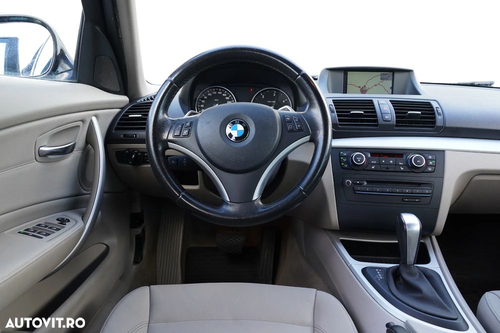 BMW Seria 1 123d DPF Aut. Edition Sport - 12