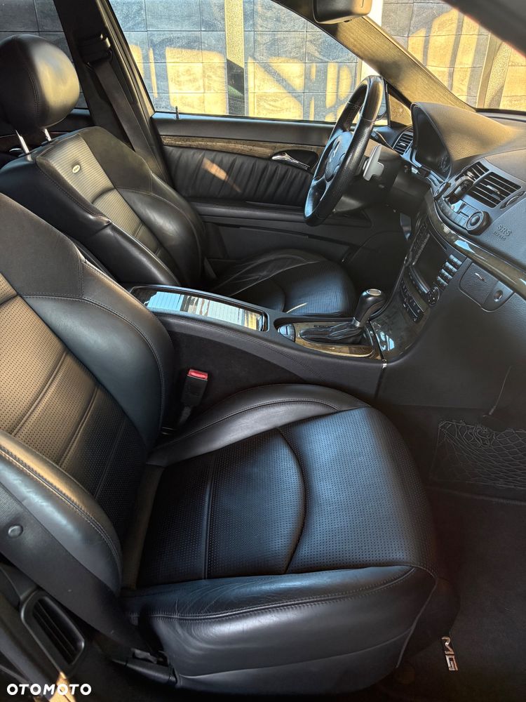 Mercedes-Benz Klasa E 63 AMG 7G-TRONIC - 9
