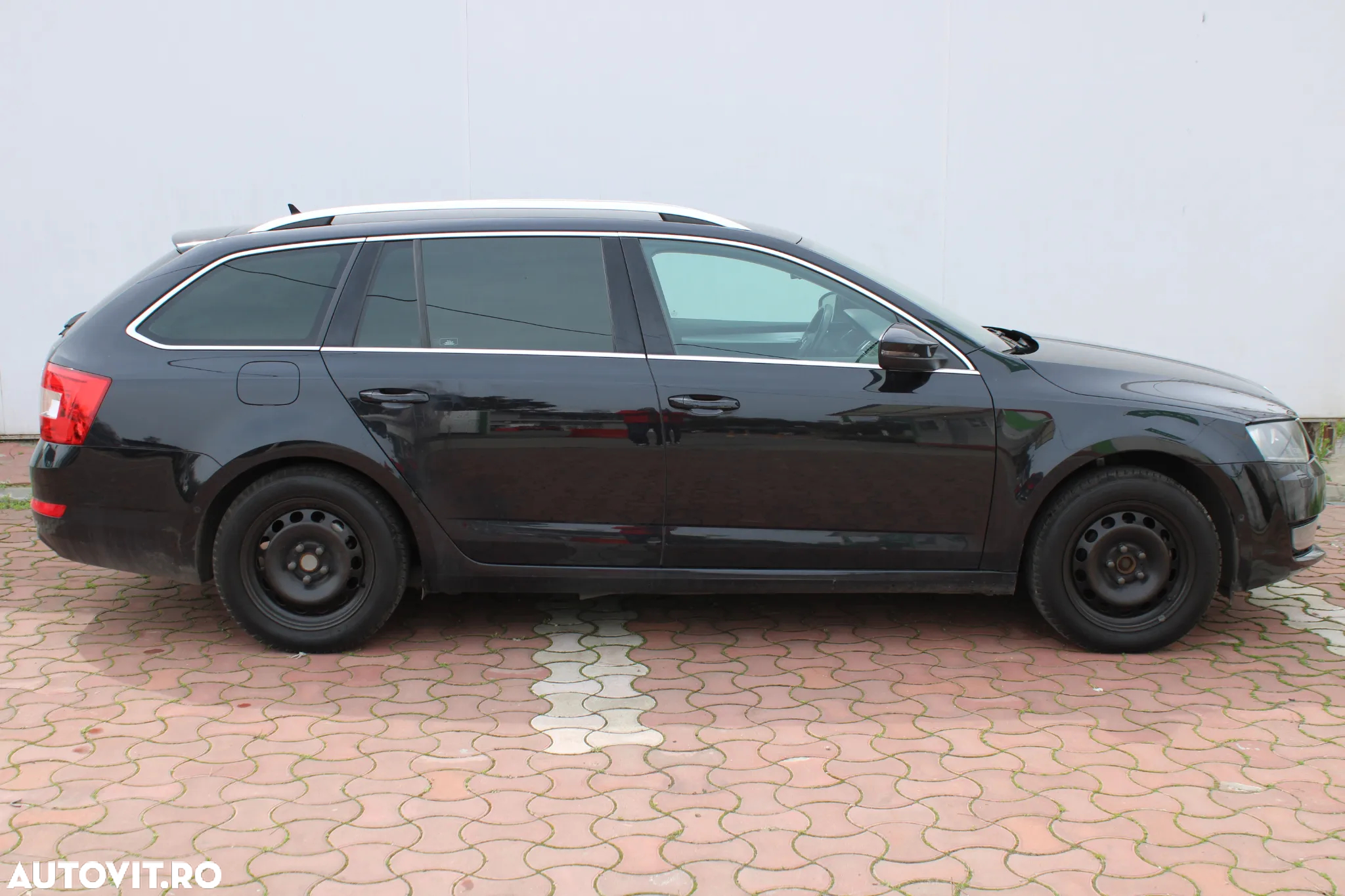 Skoda Octavia 1.4 TSI ELEGANCE DSG - 6