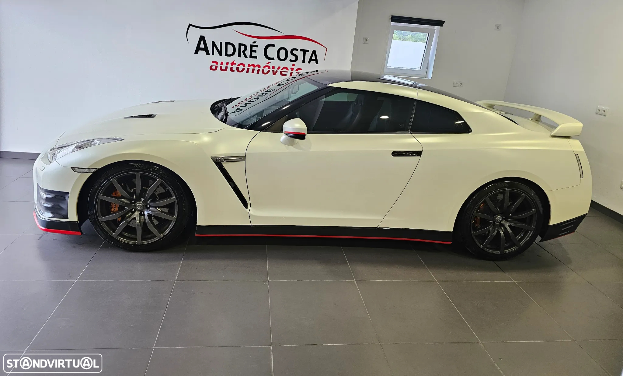 Nissan GT-R 3.8 V6 Premium Edition - 8