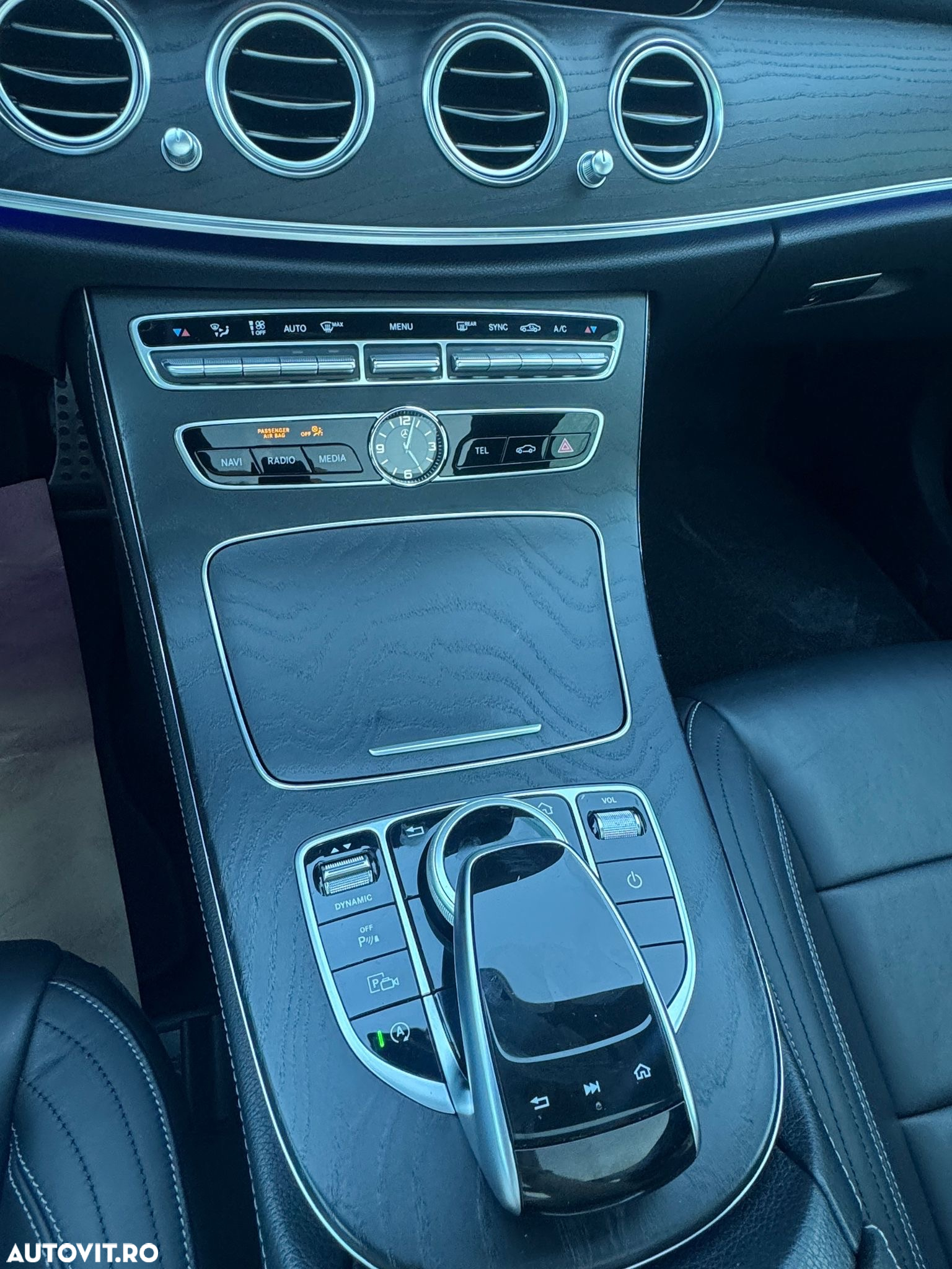Mercedes-Benz E - 10