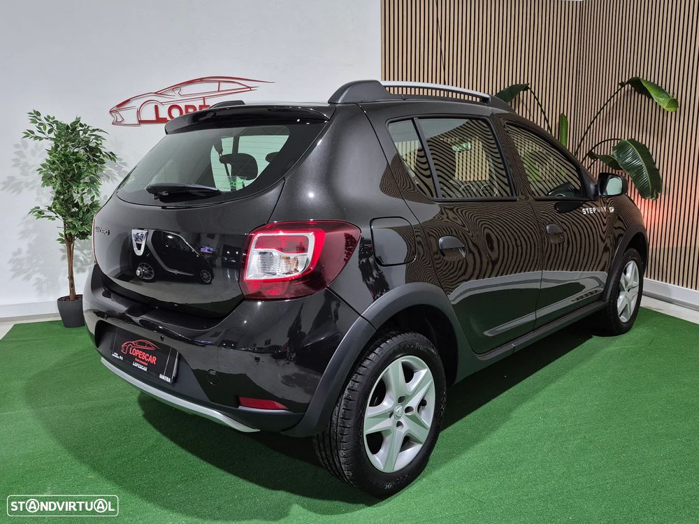 Dacia Sandero 0.9 TCe Stepway - 6