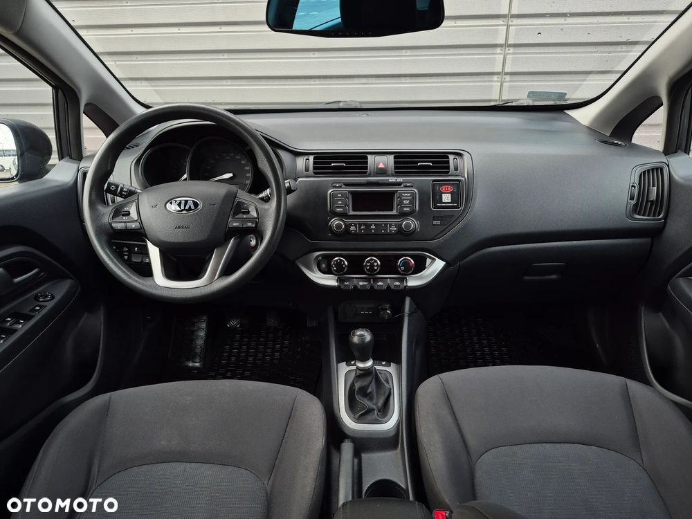 Kia Rio 1.2 XL - 6