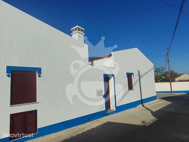 Moradia t2+1 totalmente remodelada | Aldeias de Montoito - Grande imagem: 2/14
