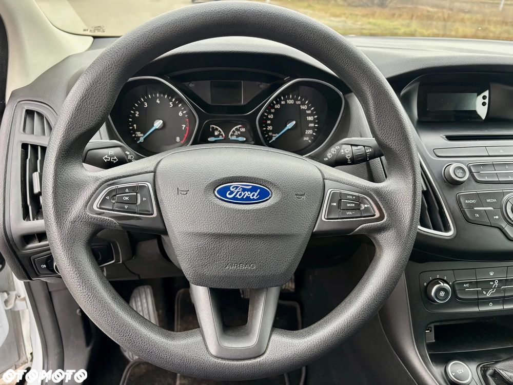 Ford Focus 1.0 EcoBoost Edition - 8