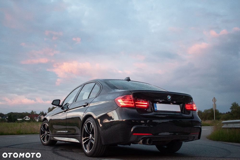 BMW Seria 3 328i xDrive - 4