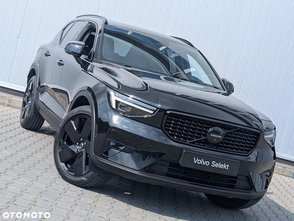 Volvo XC 40 B4 AWD Ultimate Dark - 16