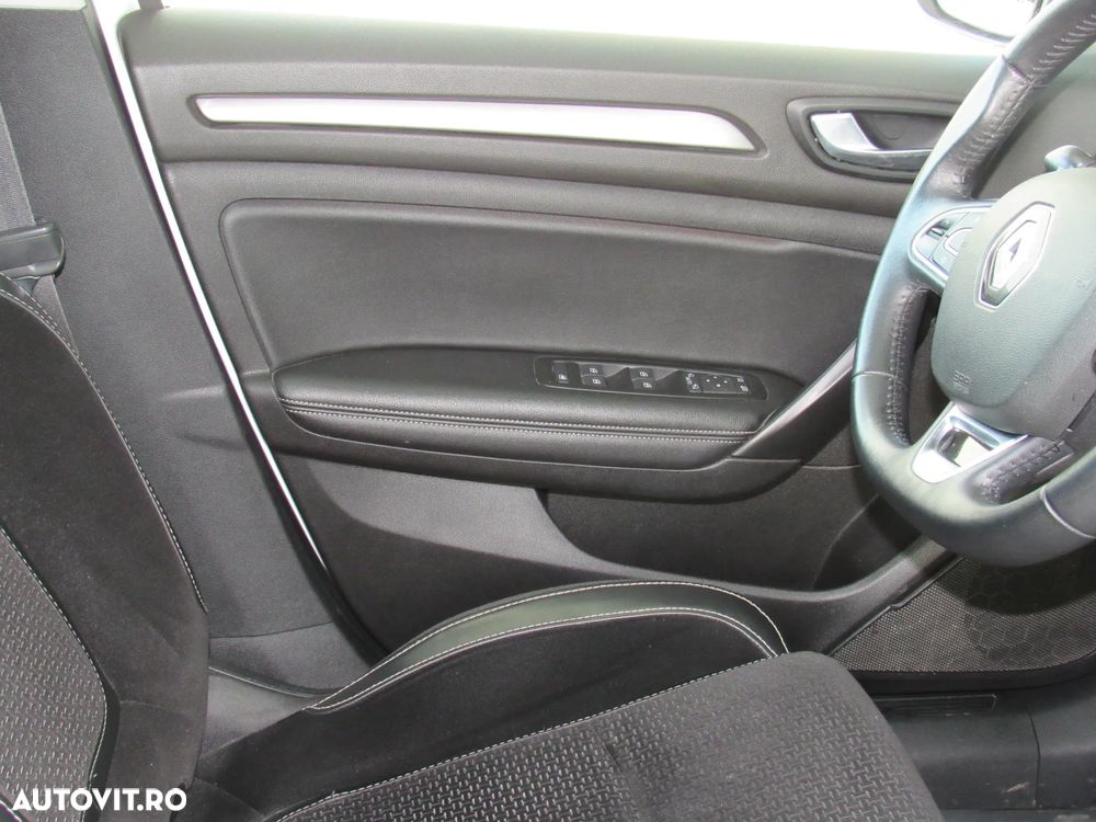 Renault Megane - 25