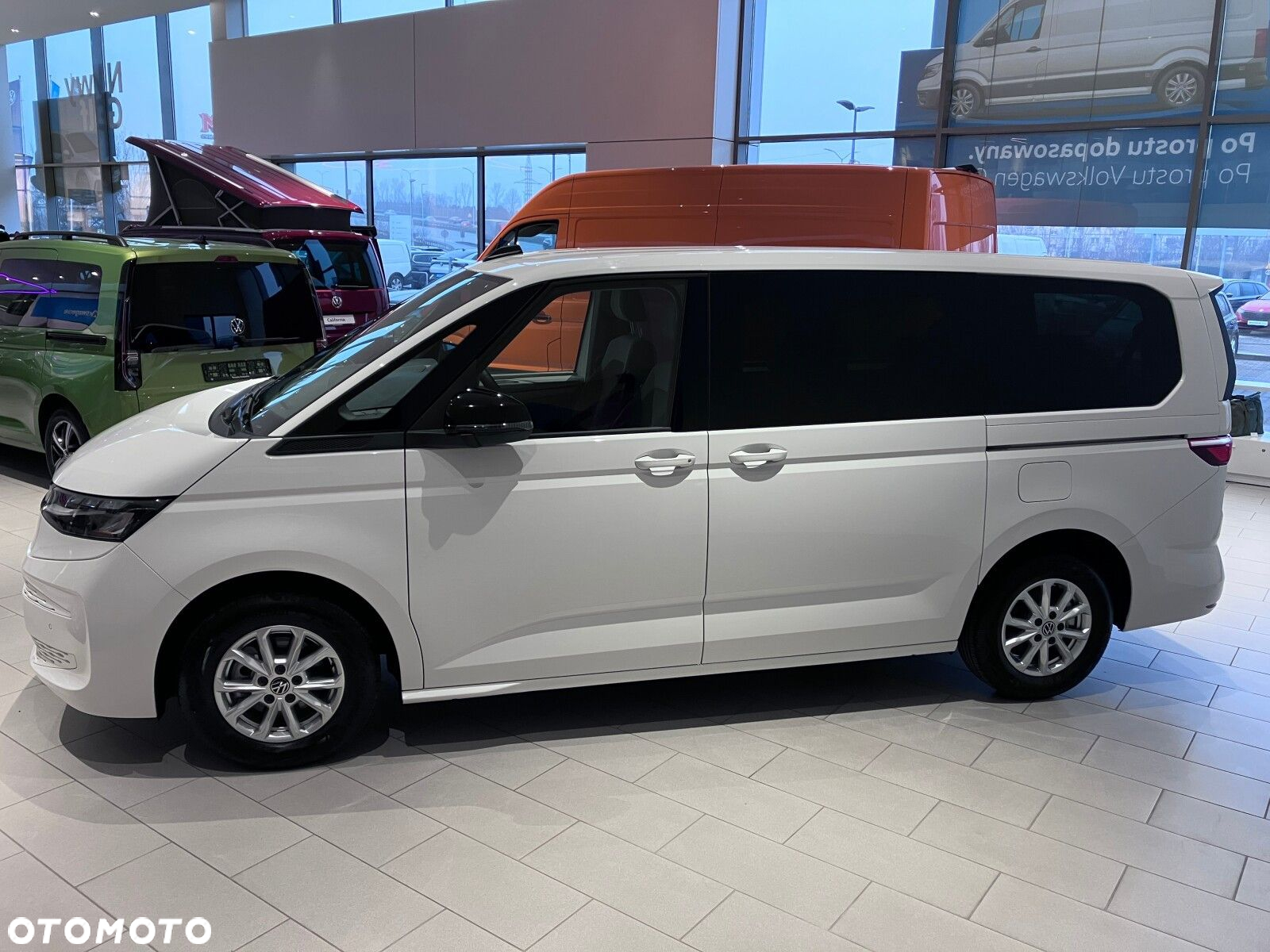 Volkswagen multivan Family 2.0 TDI 150 KM 7-DSG FWD L2 - 7