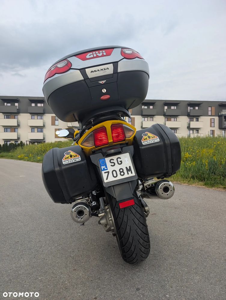 Yamaha FJR - 5