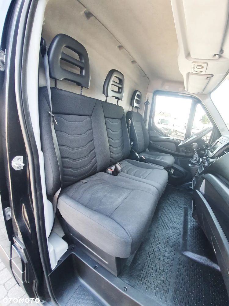 Iveco DAILY - 12
