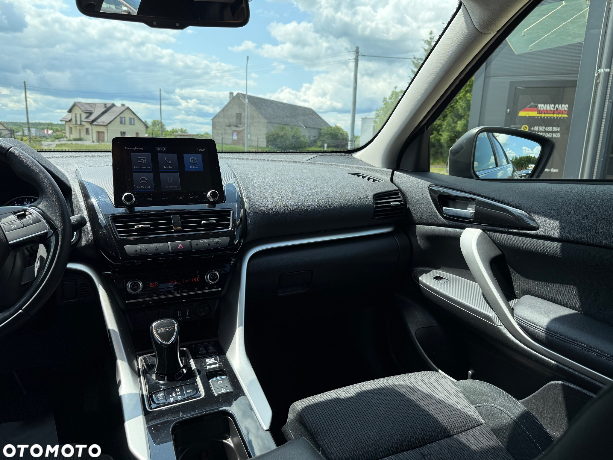 Mitsubishi Eclipse Cross Plug-In Hybrid 4WD Basis - 15