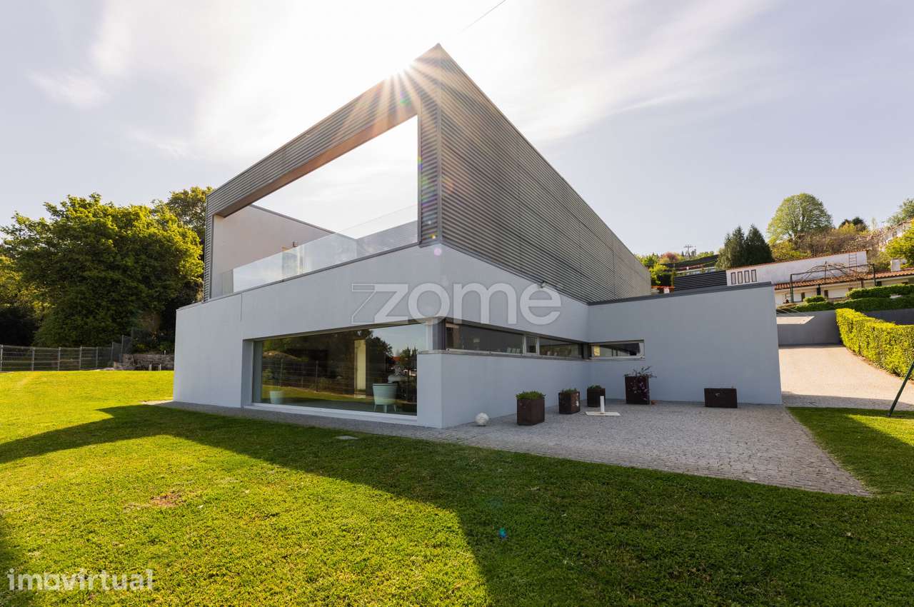Moradia T4 de luxo em condomínio fechado, Quinta de Vilar, Guimarães - Grande imagem: 2/48