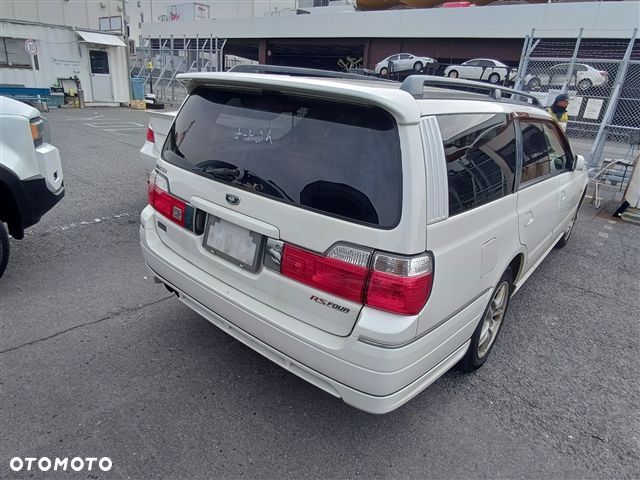 Nissan Skyline - 4