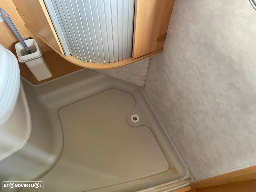 Adria Twin Adriatik - Autocaravana - 40