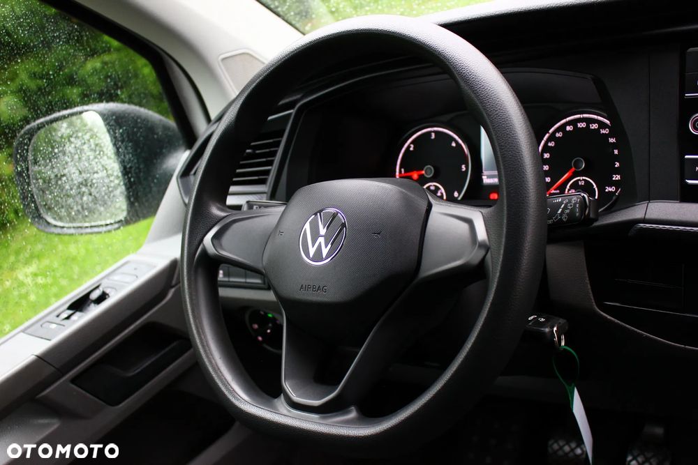 Volkswagen TRANSPORTER T6 LIFT 2.0 TDI 110KM BLASZAK KAMERA COFANIA FV23% - 24