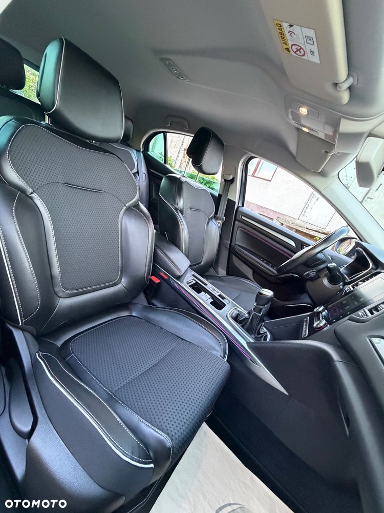 Renault Megane ENERGY TCe 160 BOSE EDITION - 15