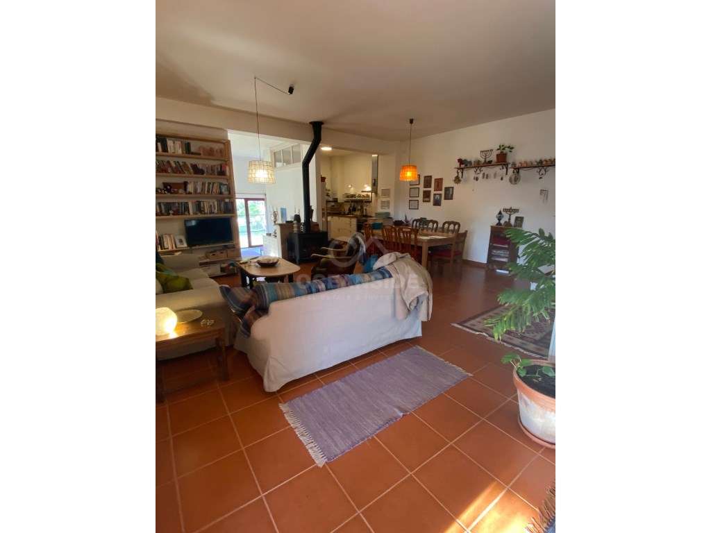 Moradia independente T5 na Ribeira da Ocreza, Alcains - Grande imagem: 5/47