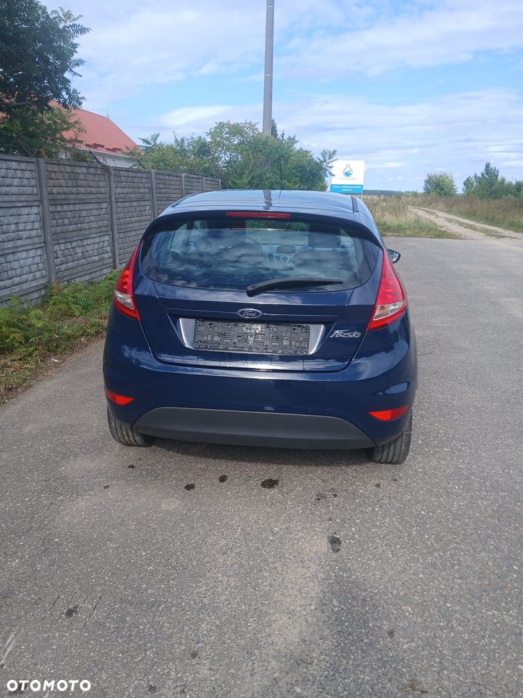 Ford Fiesta - 4