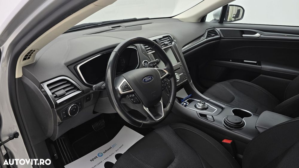 Ford Mondeo - 14