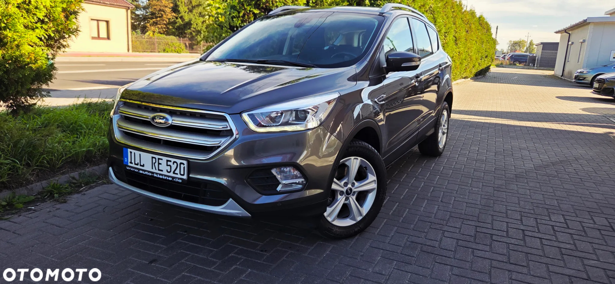 Ford Kuga 1.5 EcoBoost FWD Edition ASS MMT6 - 2