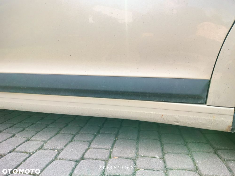 Citroën C4 1.4 16V SX - 18