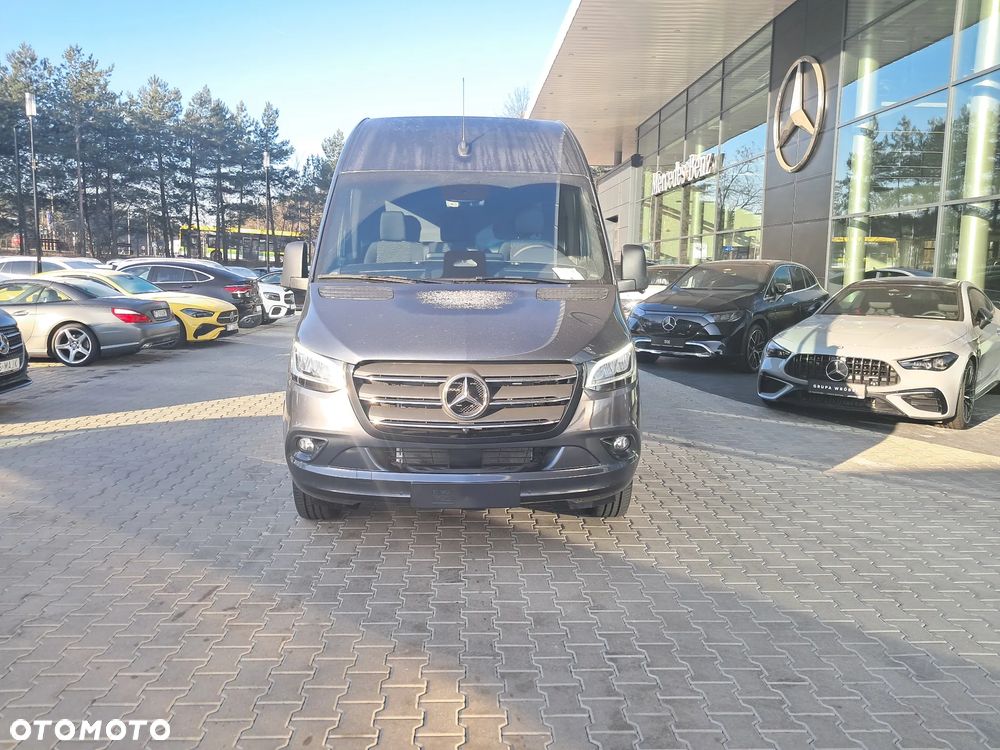 Mercedes-Benz Sprinter 319 CDI Furgon SELECT długi - 2