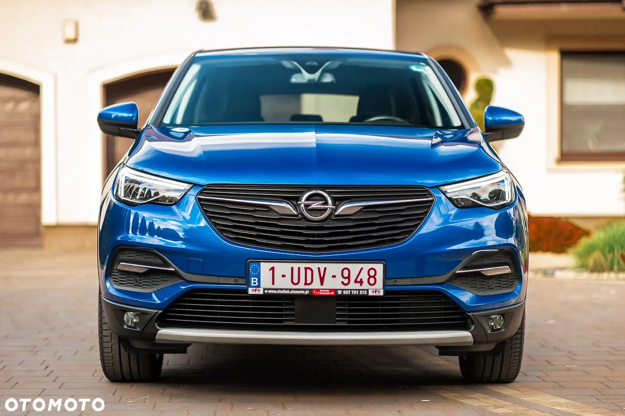 Opel Grandland X 1.2 Start/Stop Business Elegance - 3